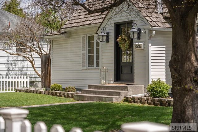 2095 S Boulevard, Idaho Falls, ID 83404