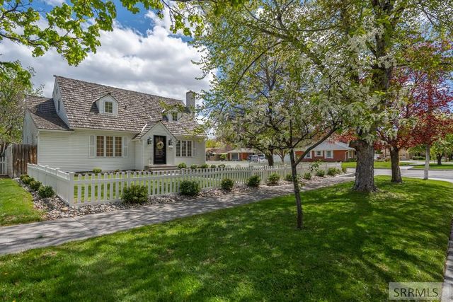 2095 S Boulevard, Idaho Falls, ID 83404