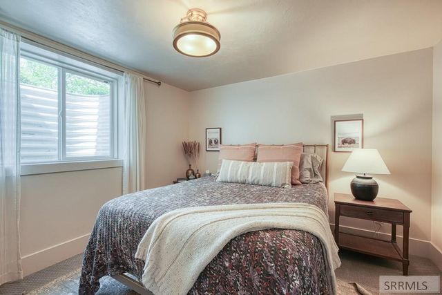 2095 S Boulevard, Idaho Falls, ID 83404