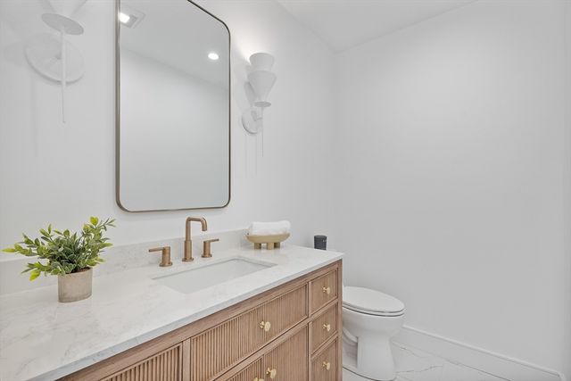 15 Jewett Pl C, Newton, MA 02458