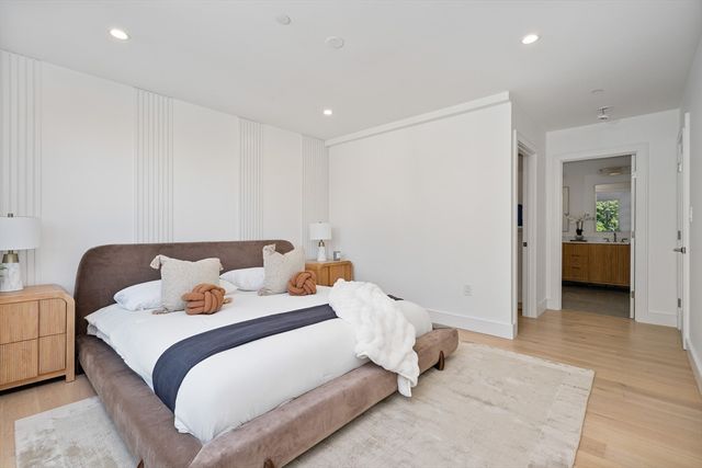 15 Jewett Pl C, Newton, MA 02458