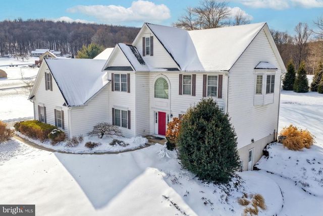 833 STONYBROOK LN, Lewisberry, PA 17339