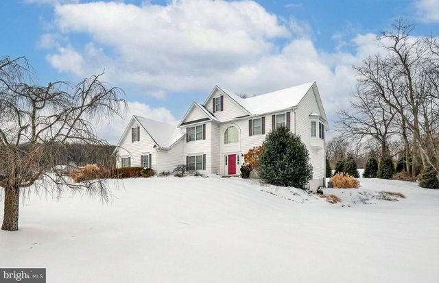 833 STONYBROOK LN, Lewisberry, PA 17339