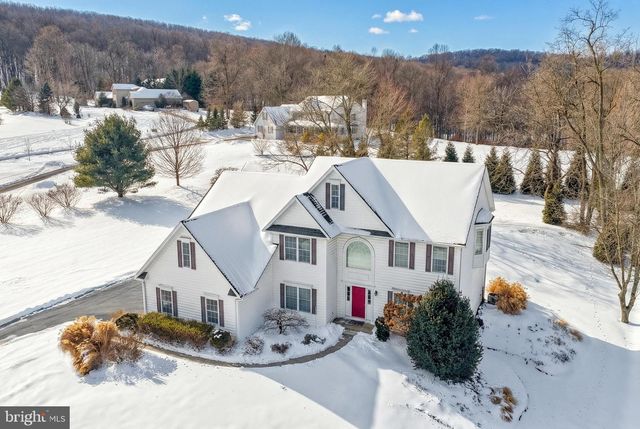 833 STONYBROOK LN, Lewisberry, PA 17339