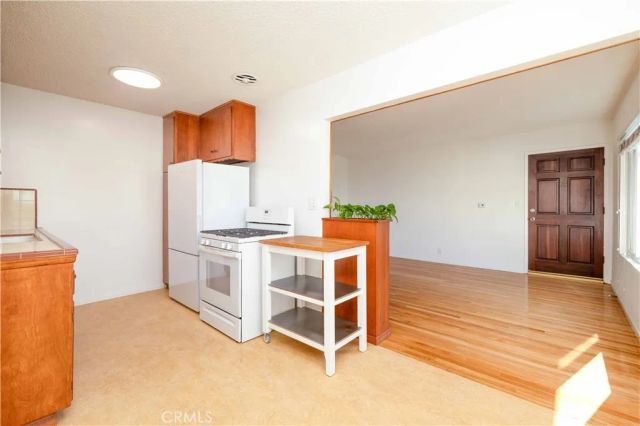2135 Florida Street 7, Long Beach, CA 90814