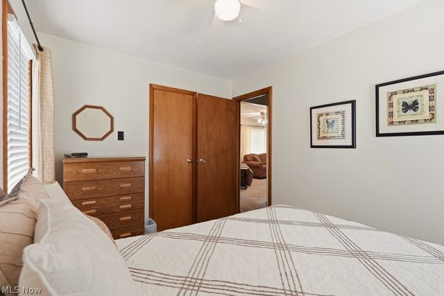 39 Castle Drive, Stow, OH 44262