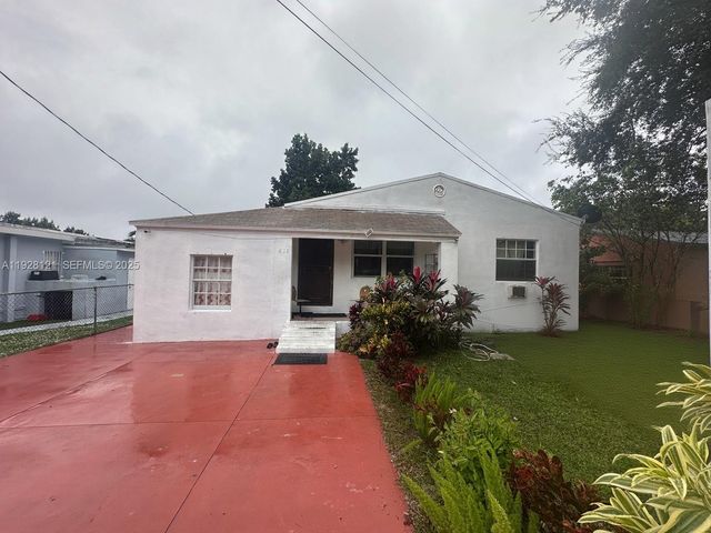 410 NW 98th St, Miami, FL 33150