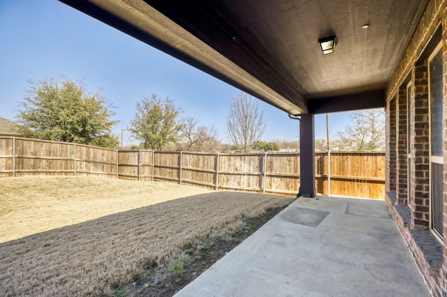 1621 Bull Street, Aubrey, TX 76227