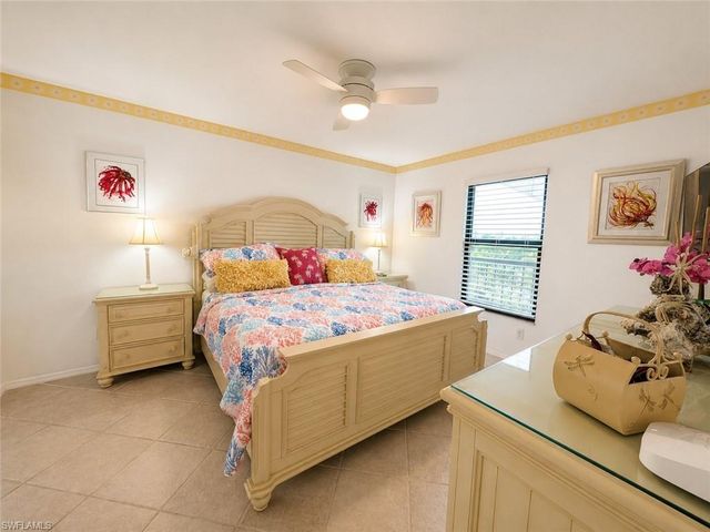 600 Neapolitan WAY 449, Naples, FL 34103