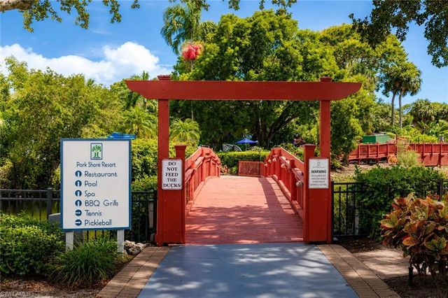 600 Neapolitan WAY 449, Naples, FL 34103