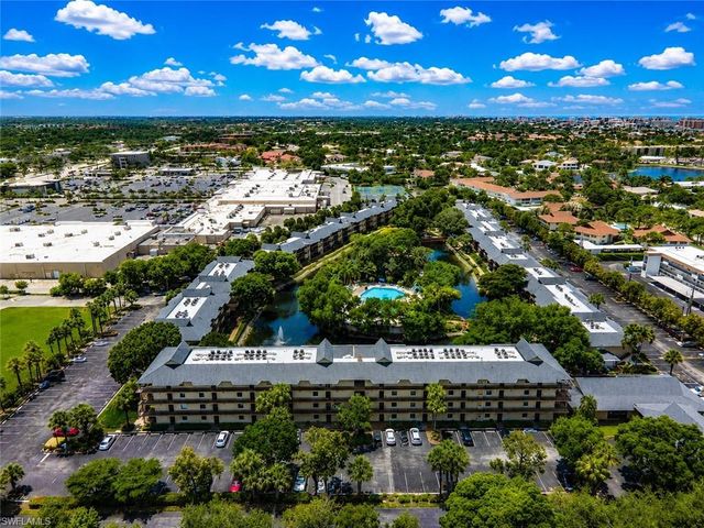 600 Neapolitan WAY 449, Naples, FL 34103