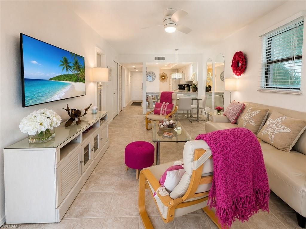 600 Neapolitan WAY 449, Naples, FL 34103