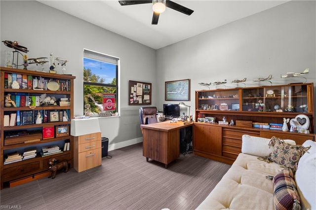 1007 NW 16th PL, Cape Coral, FL 33993