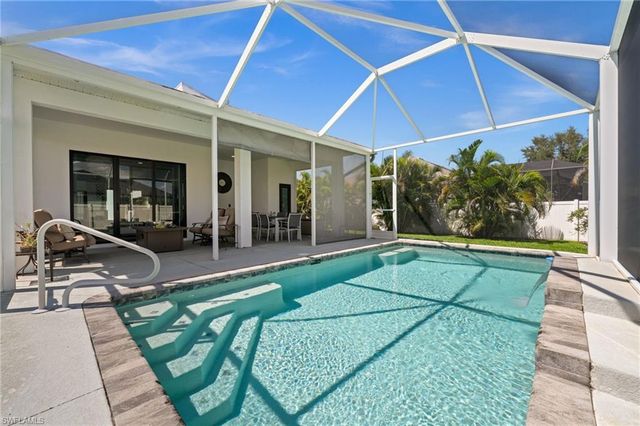 1007 NW 16th PL, Cape Coral, FL 33993
