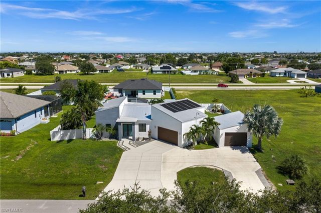 1007 NW 16th PL, Cape Coral, FL 33993