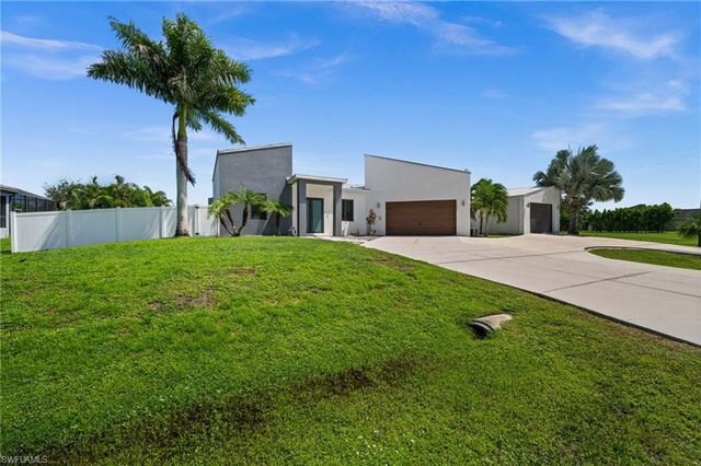 1007 NW 16th PL, Cape Coral, FL 33993
