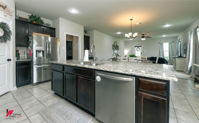 1161 Eli Conner Drive, Bossier City, LA 71112