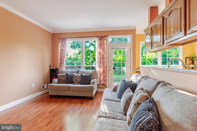 94 MAGELLAN WAY, Franklin Park, NJ 08823