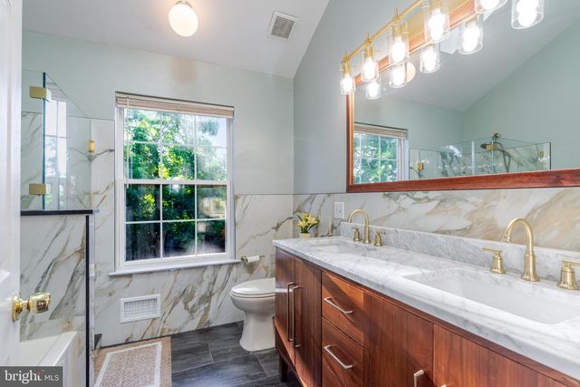 94 MAGELLAN WAY, Franklin Park, NJ 08823