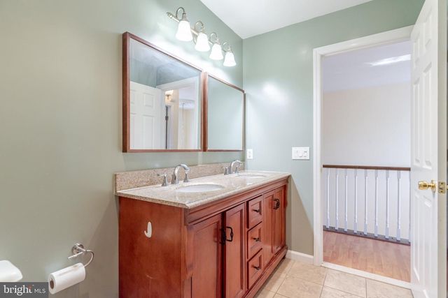 94 MAGELLAN WAY, Franklin Park, NJ 08823