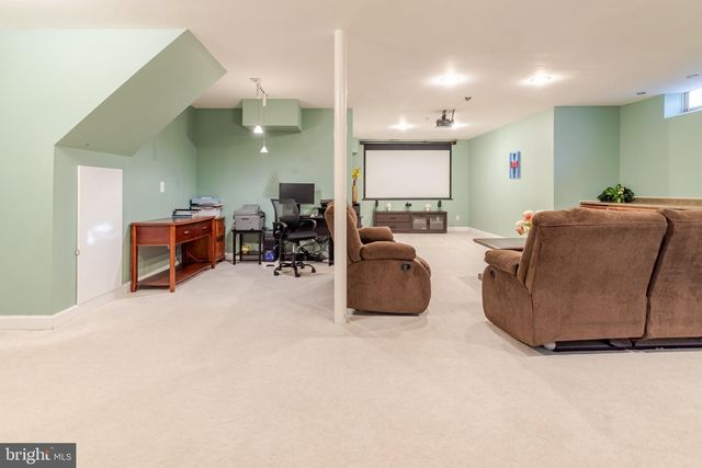 94 MAGELLAN WAY, Franklin Park, NJ 08823