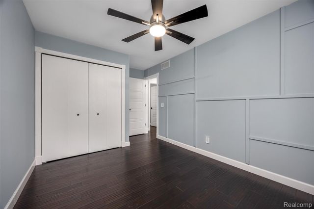 3600 Woodview Avenue, West Bloomfield Charter Township, MI 48324