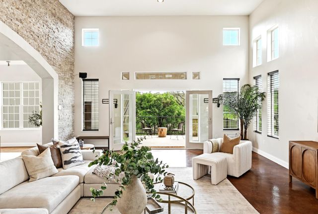3107 Frijolita ST, Austin, TX 78730