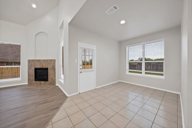 139 Glacier Lane, Cedar Hill, TX 75104