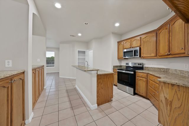 139 Glacier Lane, Cedar Hill, TX 75104