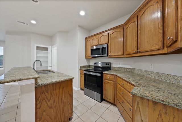 139 Glacier Lane, Cedar Hill, TX 75104