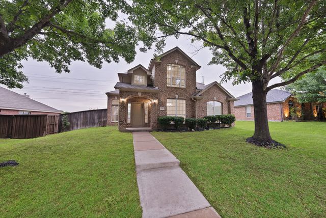 139 Glacier Lane, Cedar Hill, TX 75104