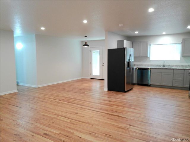 2518 Meade Cir, Colorado Springs, CO 80907