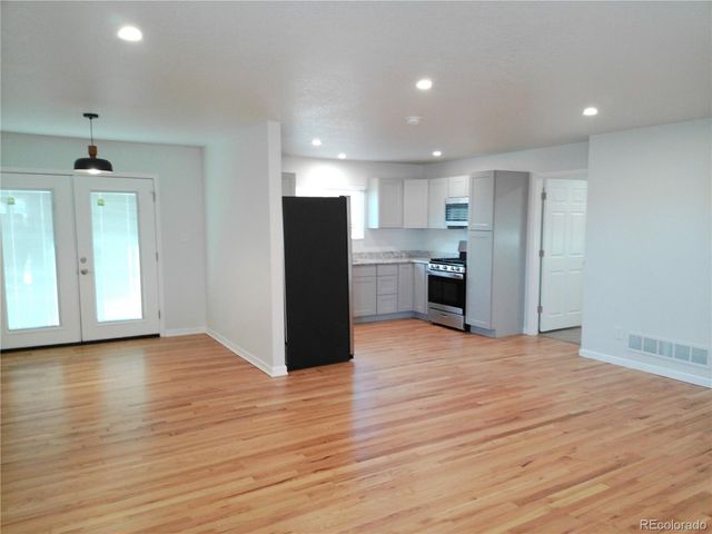 2518 Meade Cir, Colorado Springs, CO 80907