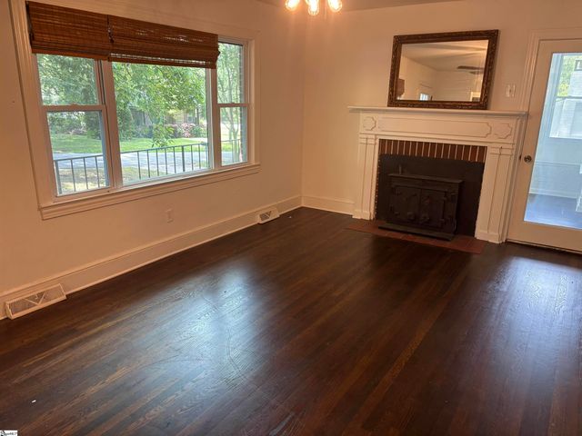 210 Grace Avenue, Easley, SC 29640