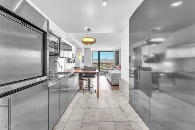 4381 West Flamingo Road 3819, Las Vegas, NV 89103