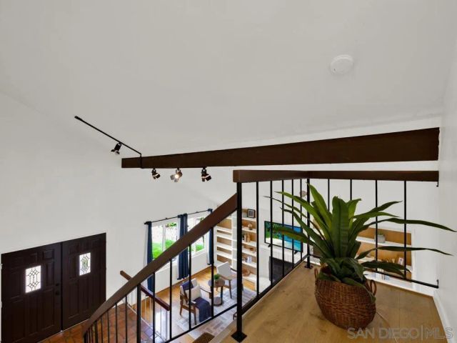 10325 Orozco, San Diego, CA 92124
