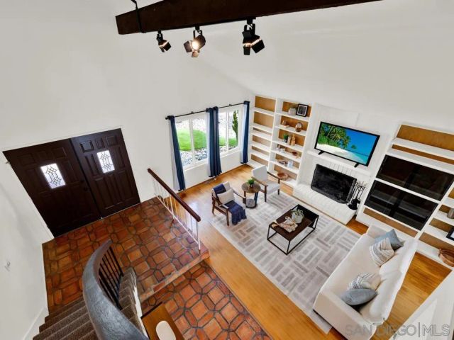 10325 Orozco, San Diego, CA 92124