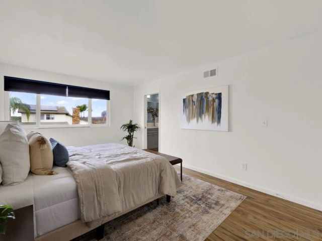 10325 Orozco, San Diego, CA 92124