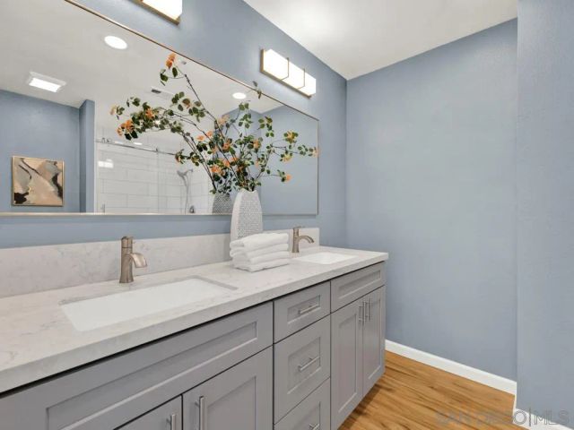 10325 Orozco, San Diego, CA 92124