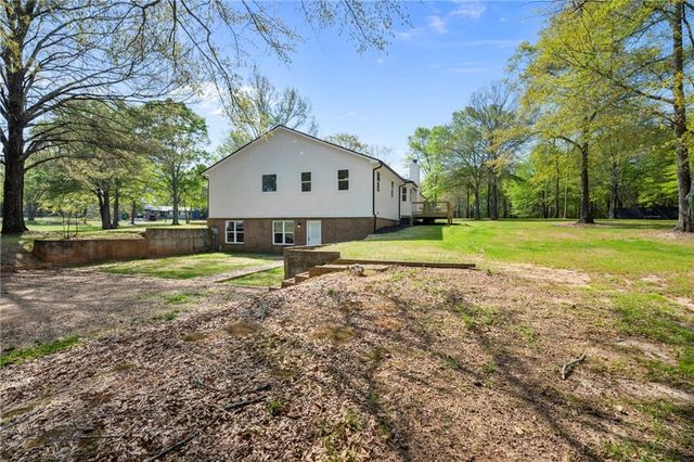 401 Coleman Drive, Statham, GA 30666