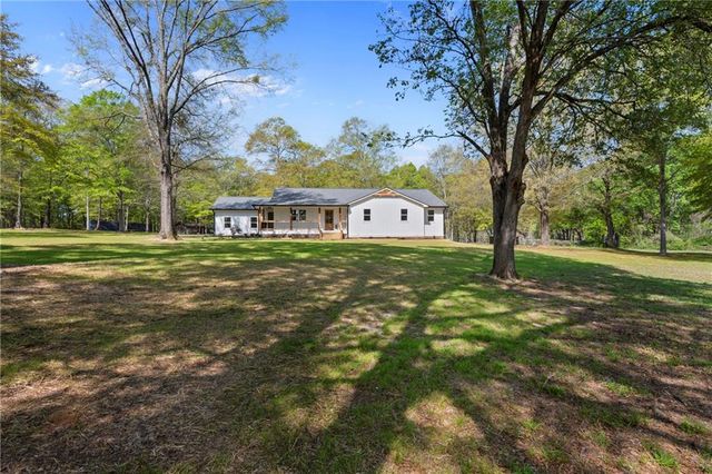 401 Coleman Drive, Statham, GA 30666
