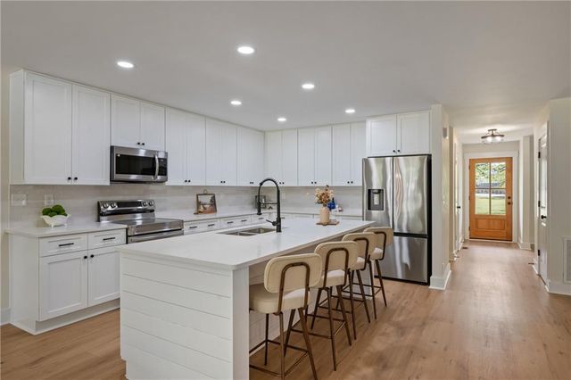 401 Coleman Drive, Statham, GA 30666