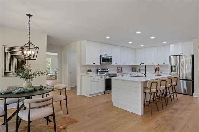 401 Coleman Drive, Statham, GA 30666