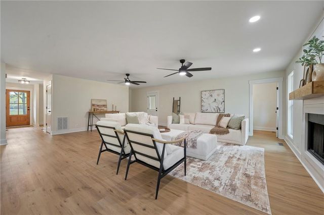 401 Coleman Drive, Statham, GA 30666