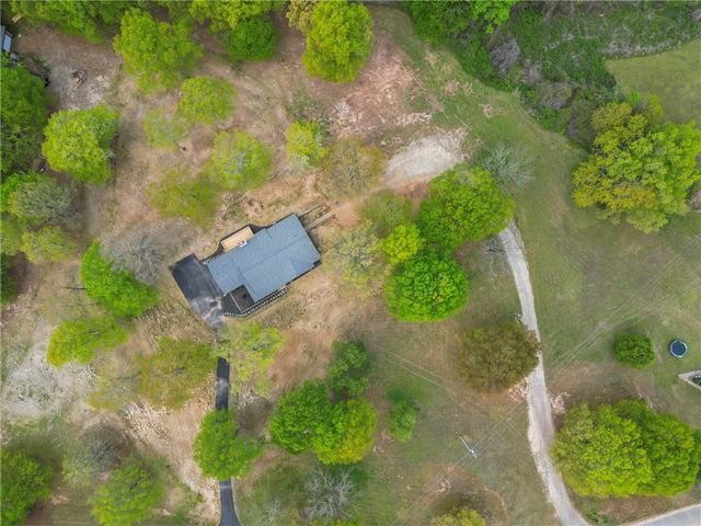 401 Coleman Drive, Statham, GA 30666