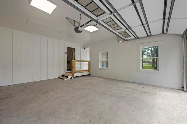 401 Coleman Drive, Statham, GA 30666
