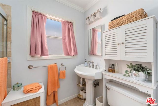 5159 Inglewood Boulevard, Culver City, CA 90230