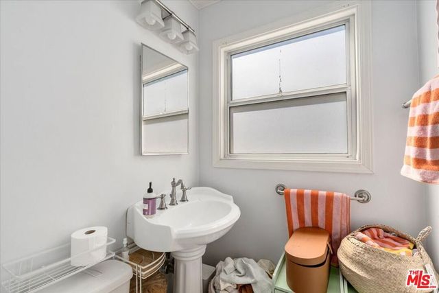 5159 Inglewood Boulevard, Culver City, CA 90230