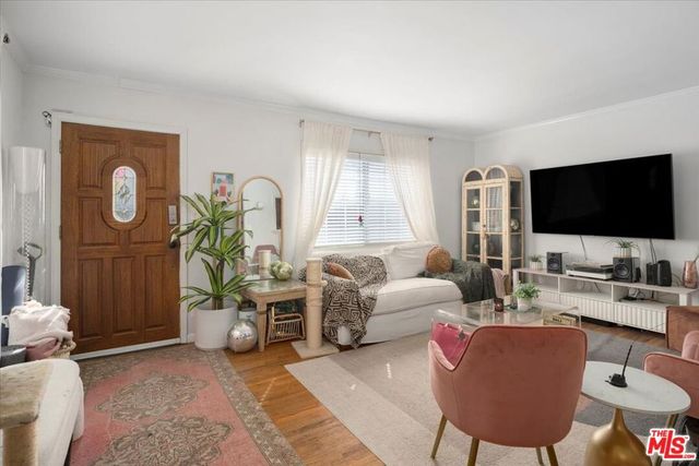 5159 Inglewood Boulevard, Culver City, CA 90230