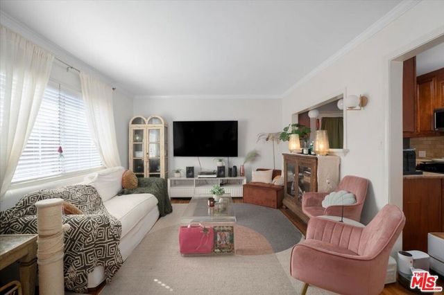 5159 Inglewood Boulevard, Culver City, CA 90230